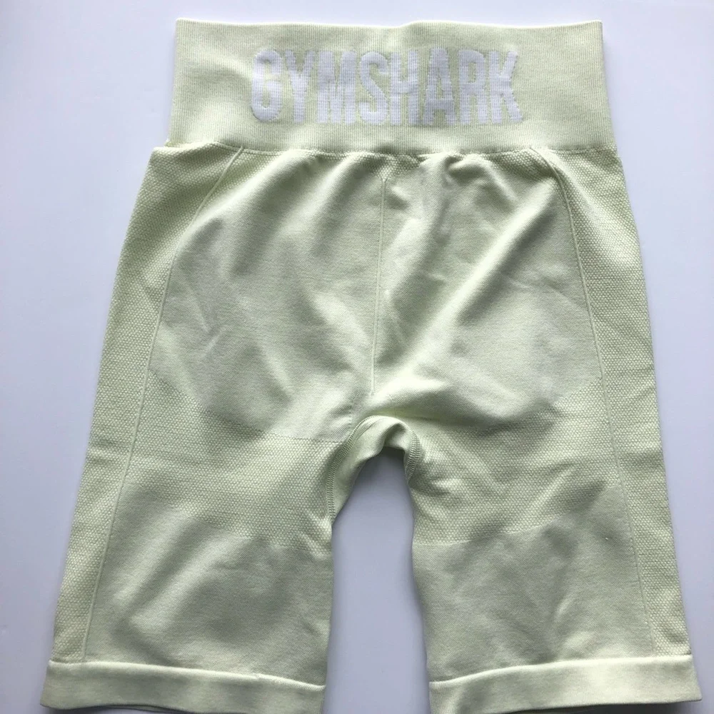 Gymshark S Flex Seamless Cycling Shorts Set - Picture 3 of 5